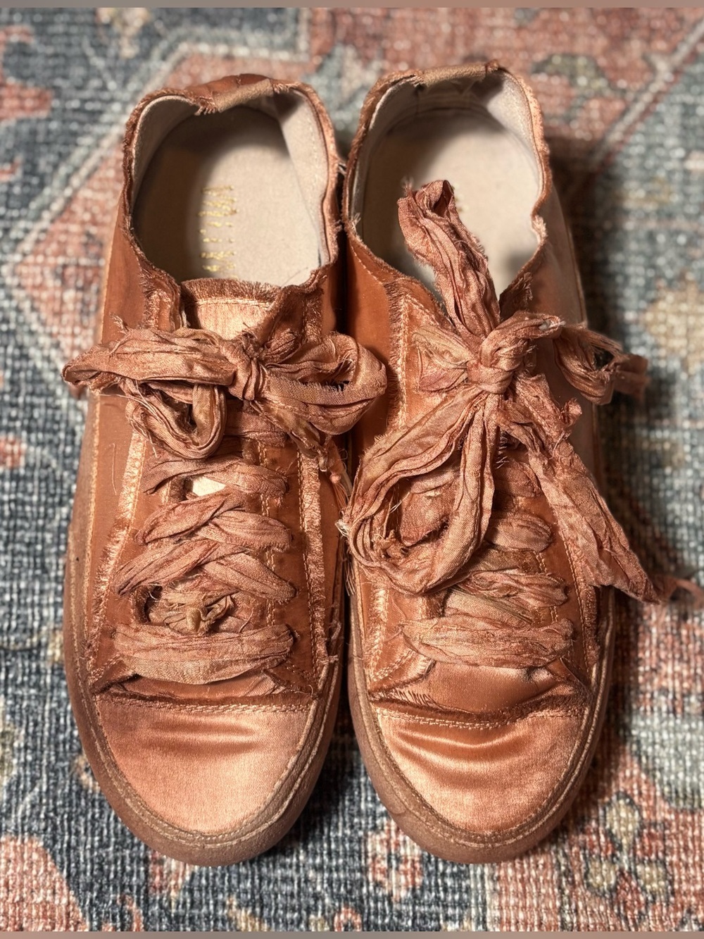 Mi.im Rose Pale Pink Satin Lace-Up Sneakers Women’s Size 8